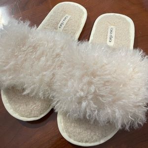 Casa Clara Slippers- NWT